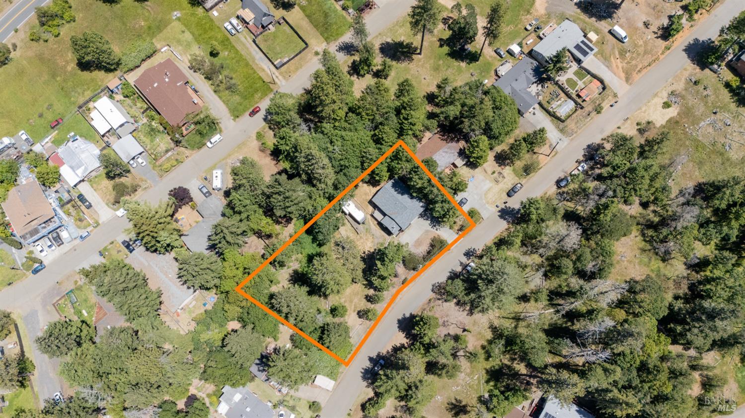1618 Daphne Drive Willits CA 95490