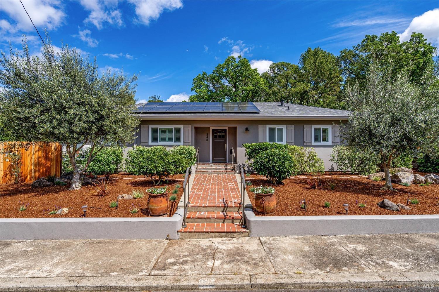 248 Hillside Avenue Napa CA 94558