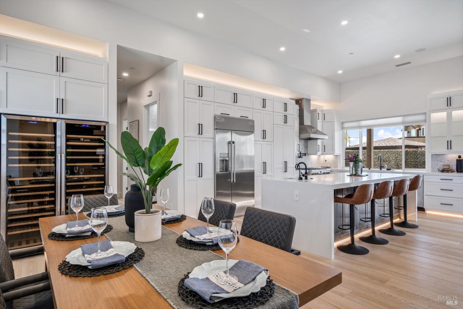 256 N Dover Court Santa Rosa CA 95403