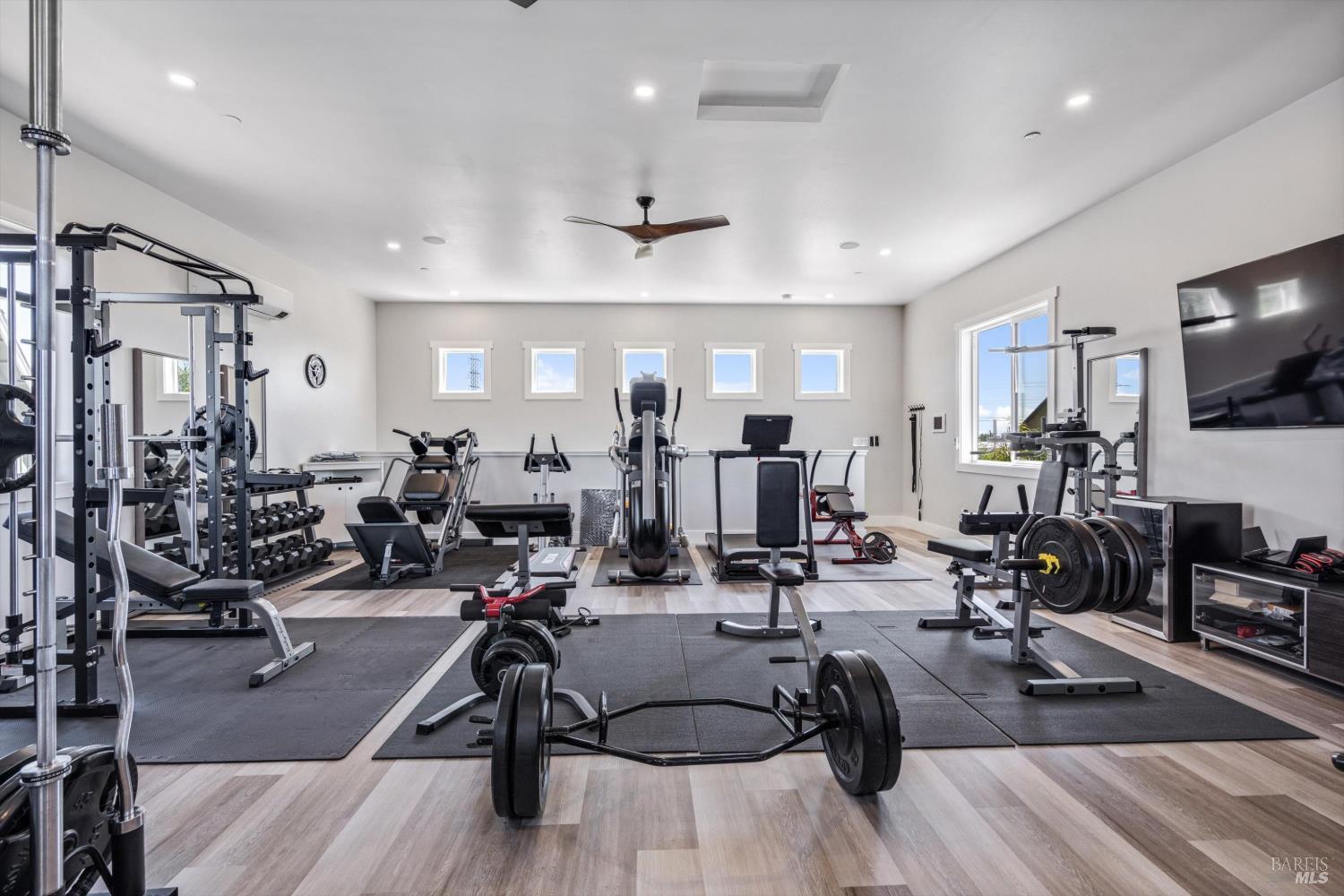 256 N Dover Court Santa Rosa CA 95403