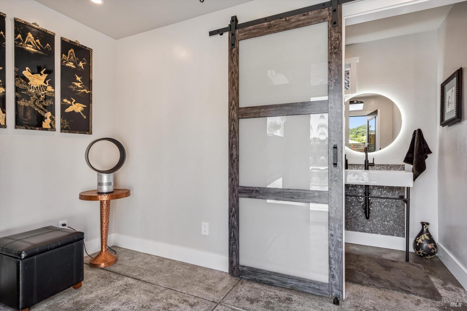 256 N Dover Court Santa Rosa CA 95403