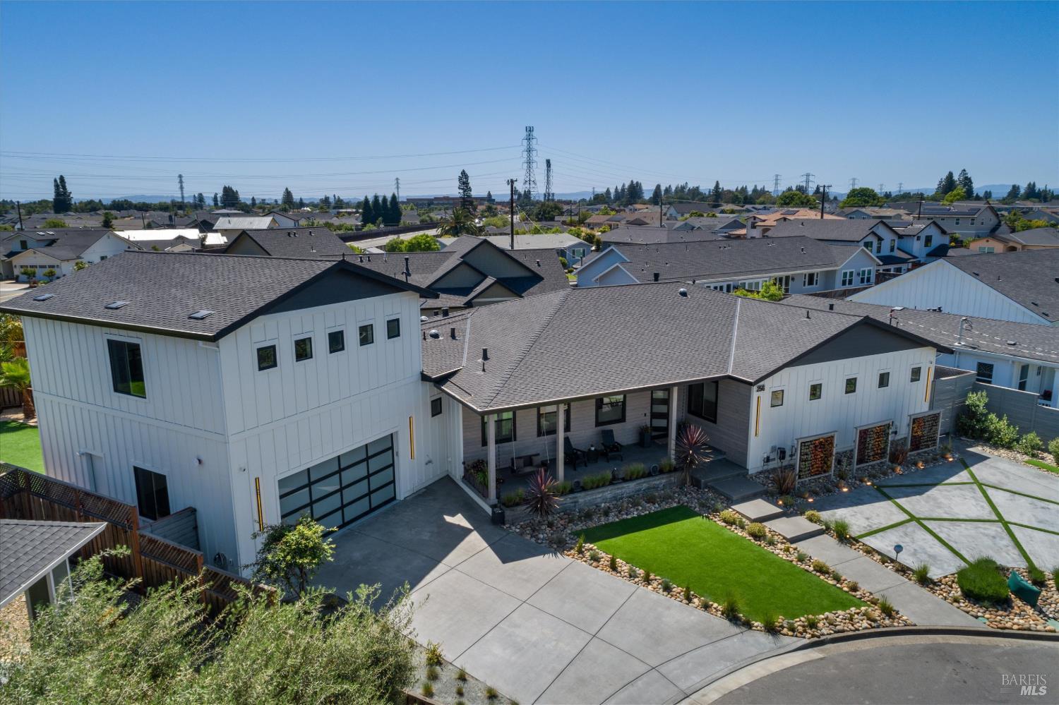 256 N Dover Court Santa Rosa CA 95403