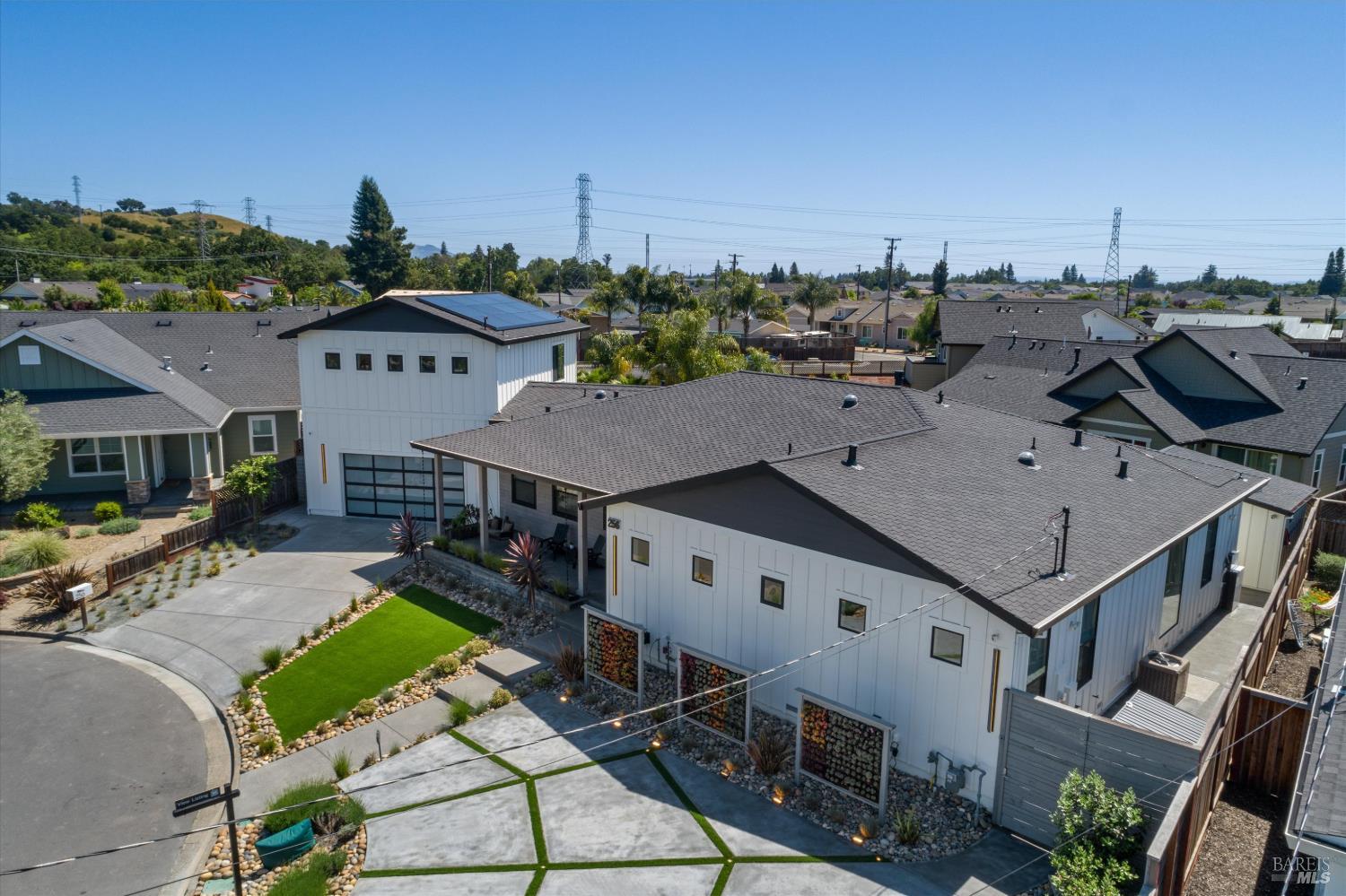 256 N Dover Court Santa Rosa CA 95403