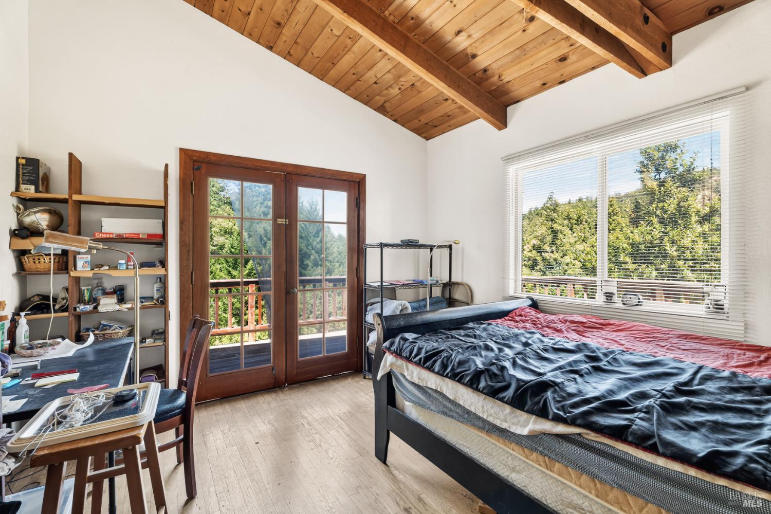 6010 Fitzhugh Road Laytonville CA 95454
