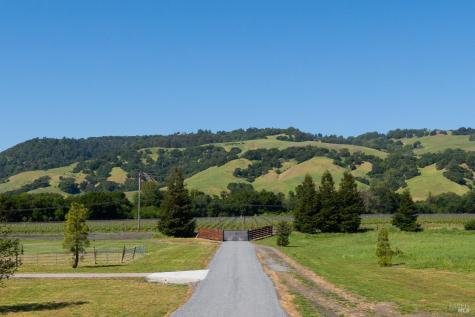 1450 Crane Canyon Road Santa Rosa CA 95404