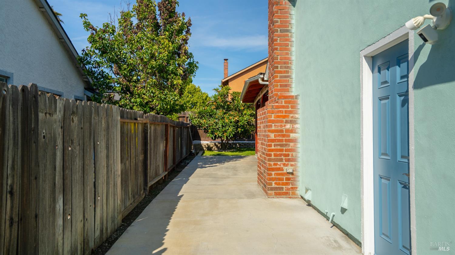 717 Capistrano Drive Suisun City CA 94585