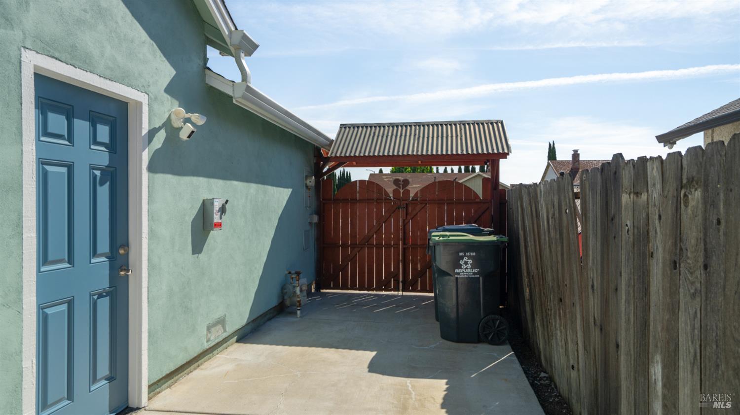 717 Capistrano Drive Suisun City CA 94585