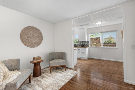 746 Bernadette Avenue Rohnert Park CA 94928