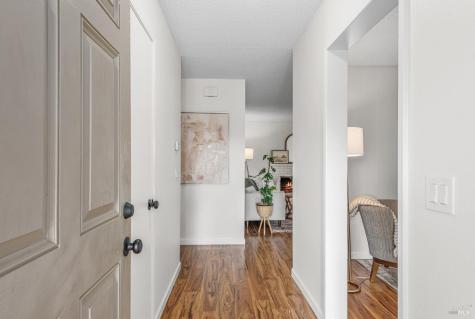 746 Bernadette Avenue Rohnert Park CA 94928