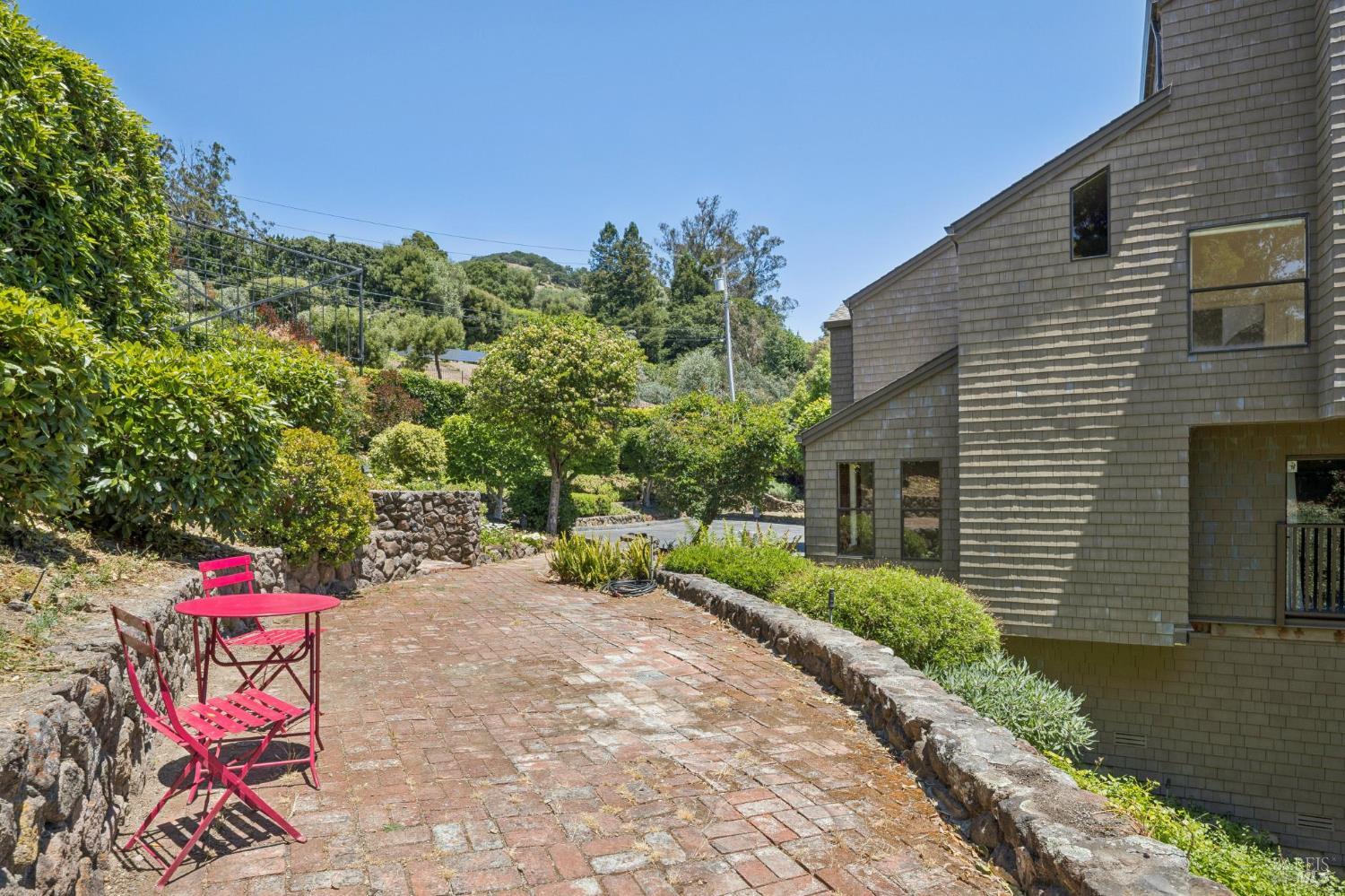 260 Highland Avenue San Rafael CA 94901