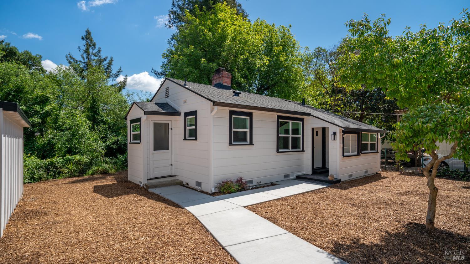 1524 Fair Oaks Court Santa Rosa CA 95404