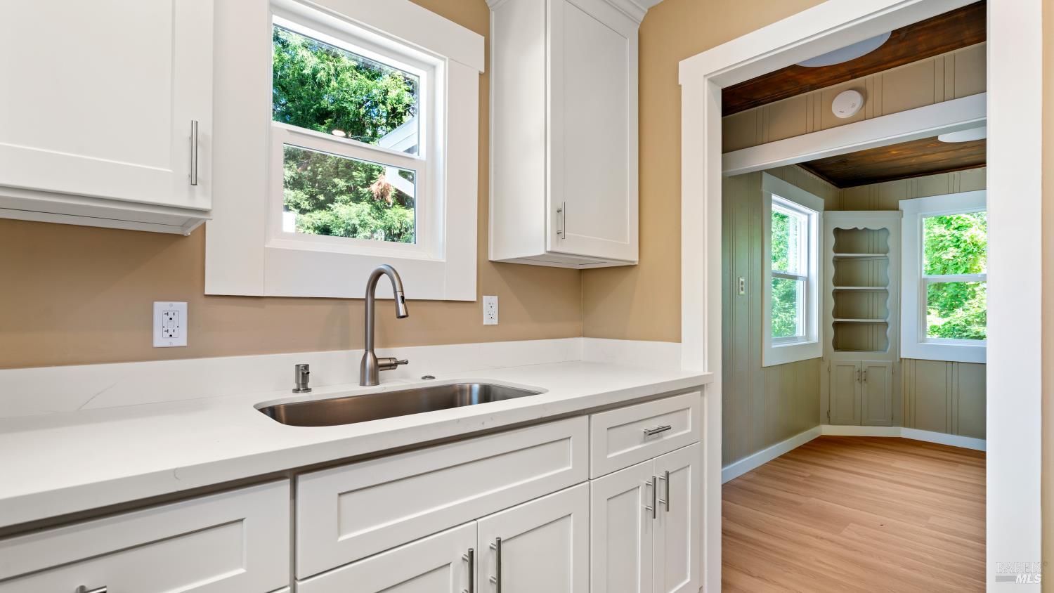 1524 Fair Oaks Court Santa Rosa CA 95404