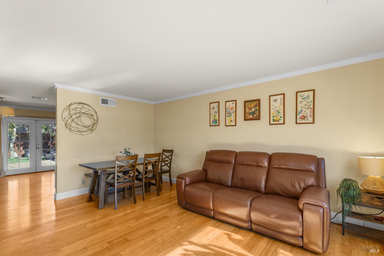 2747 Navajo Street Santa Rosa CA 95403