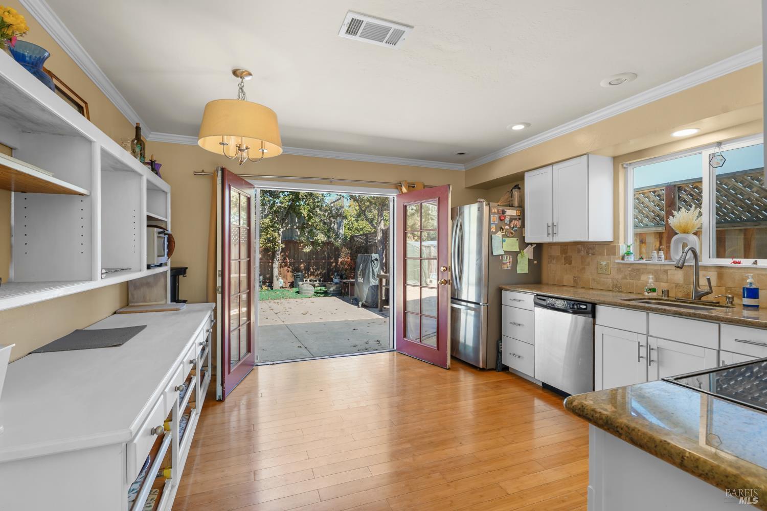 2747 Navajo Street Santa Rosa CA 95403
