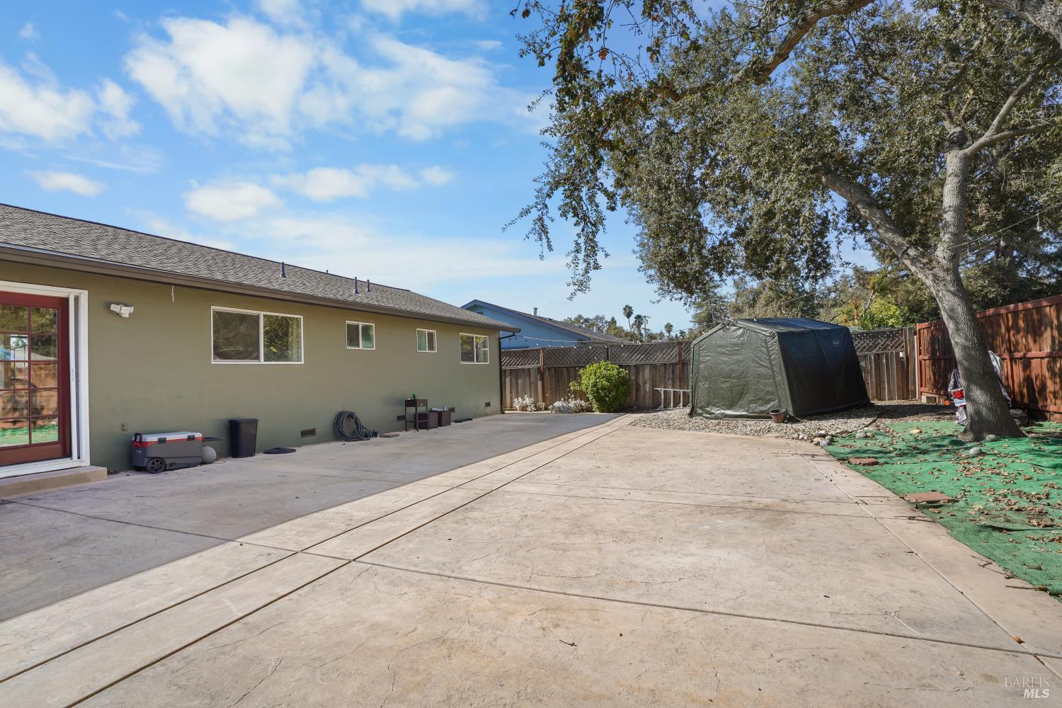 2747 Navajo Street Santa Rosa CA 95403