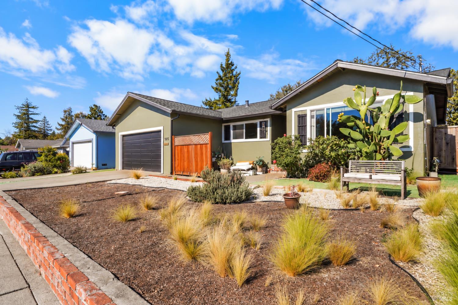 2747 Navajo Street Santa Rosa CA 95403