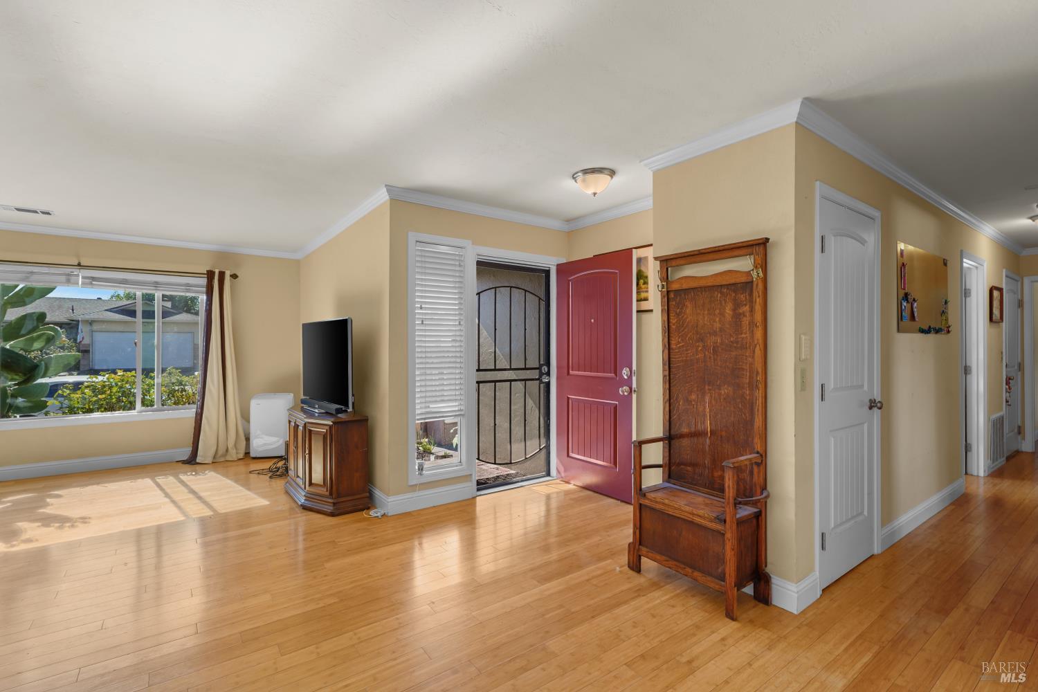 2747 Navajo Street Santa Rosa CA 95403