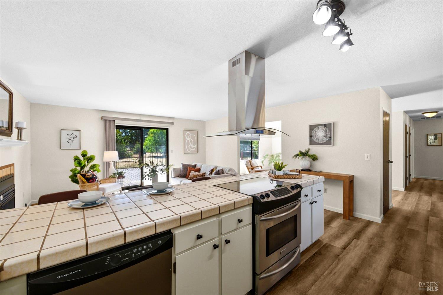 7936 Maverick Lane Vacaville CA 95688