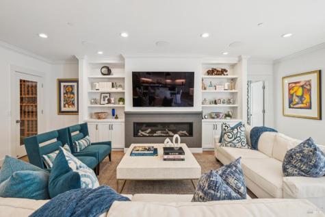 75 Fairway Drive Novato CA 94949