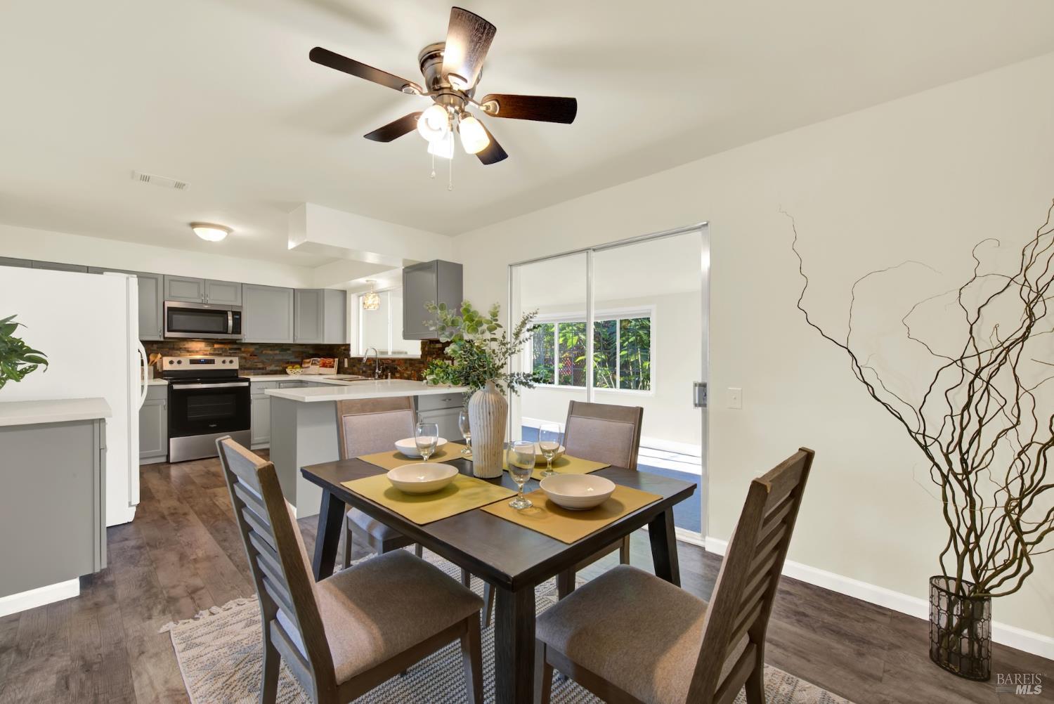 124 Mckinley Circle Vacaville CA 95687