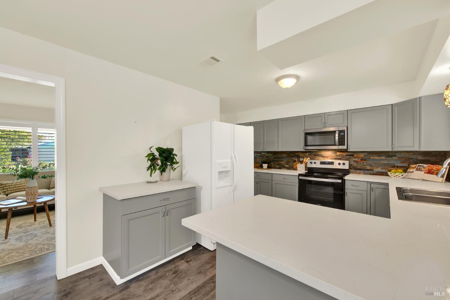 124 Mckinley Circle Vacaville CA 95687