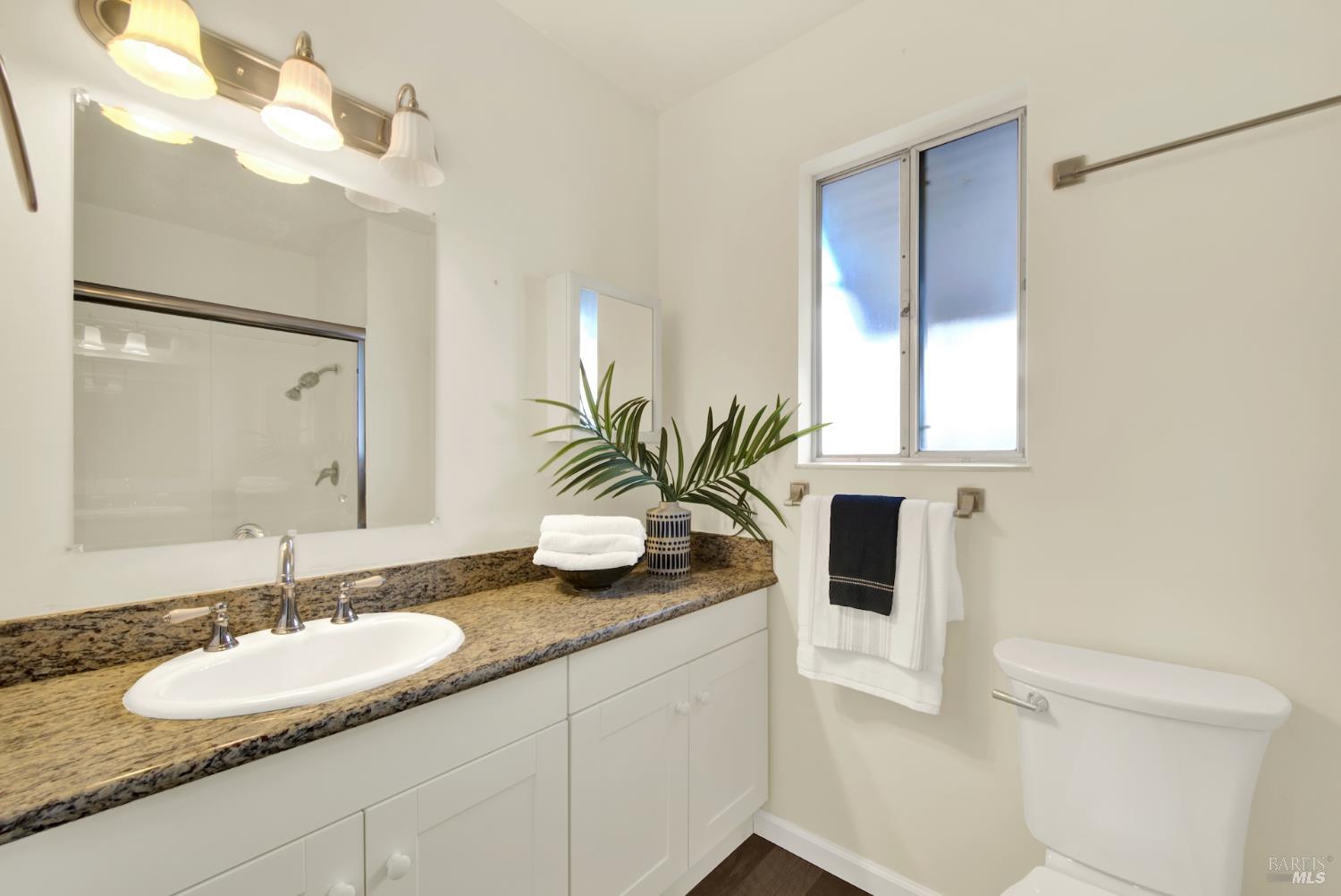 124 Mckinley Circle Vacaville CA 95687