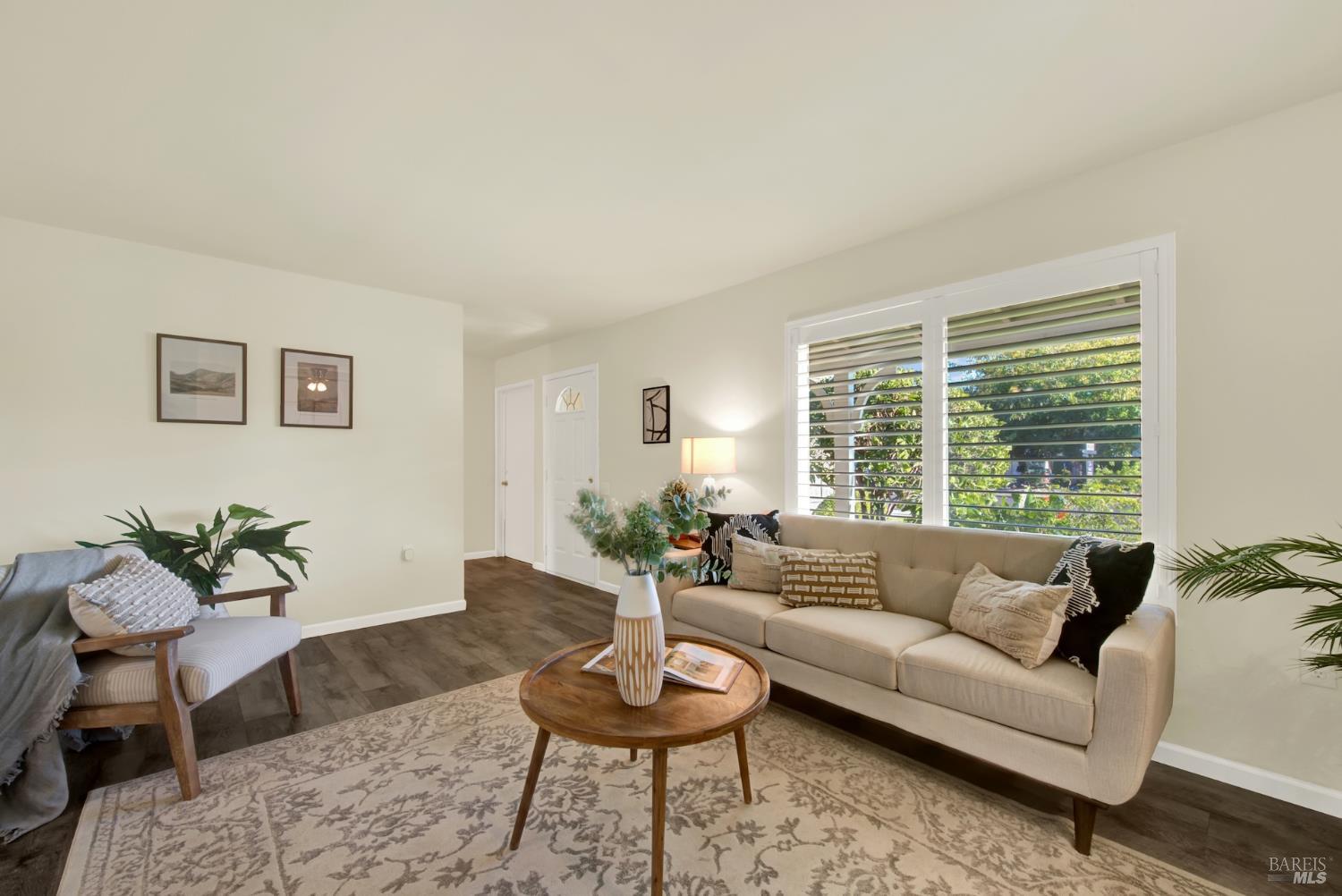 124 Mckinley Circle Vacaville CA 95687