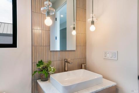 983 Grove Street Healdsburg CA 95448