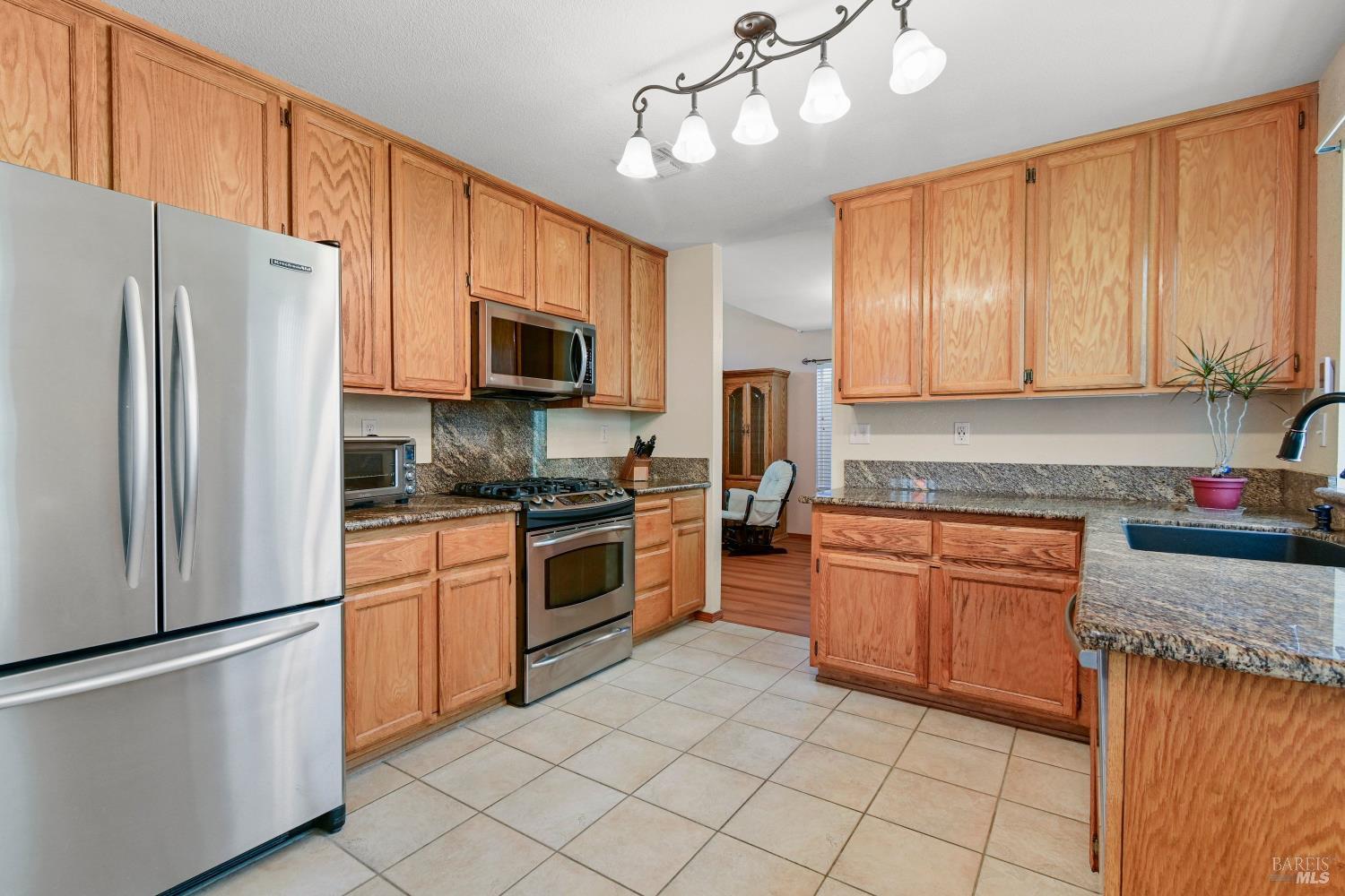 1025 Cinnabar Way Vacaville CA 95687