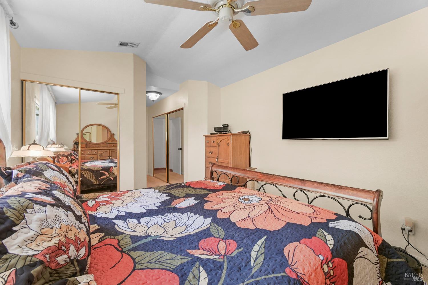1025 Cinnabar Way Vacaville CA 95687