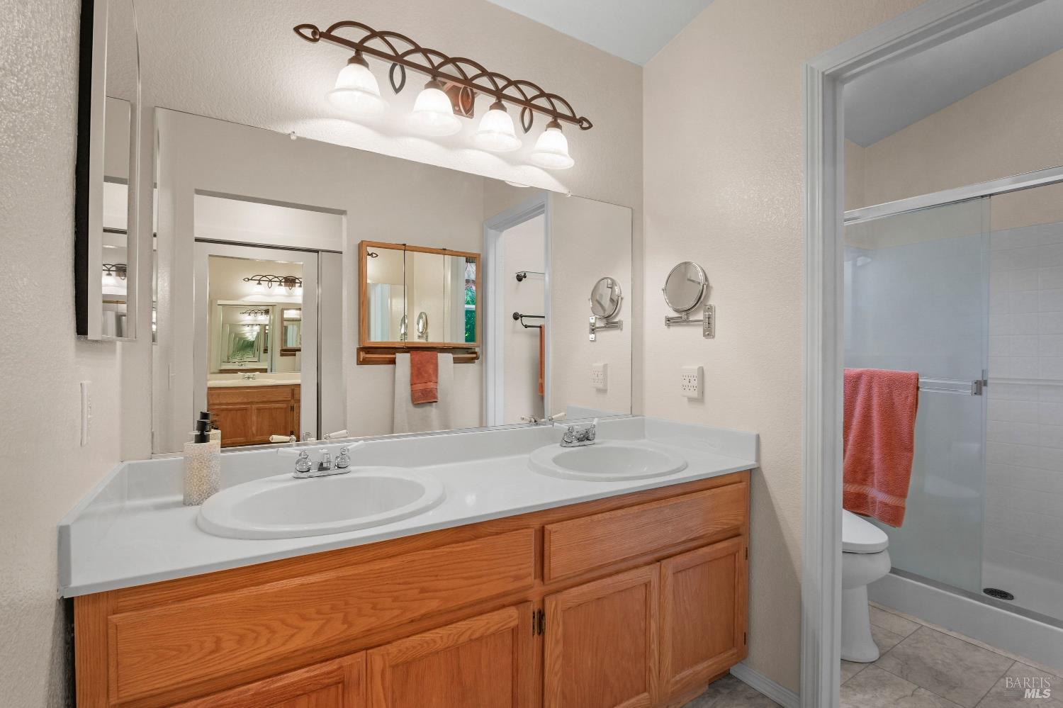 1025 Cinnabar Way Vacaville CA 95687