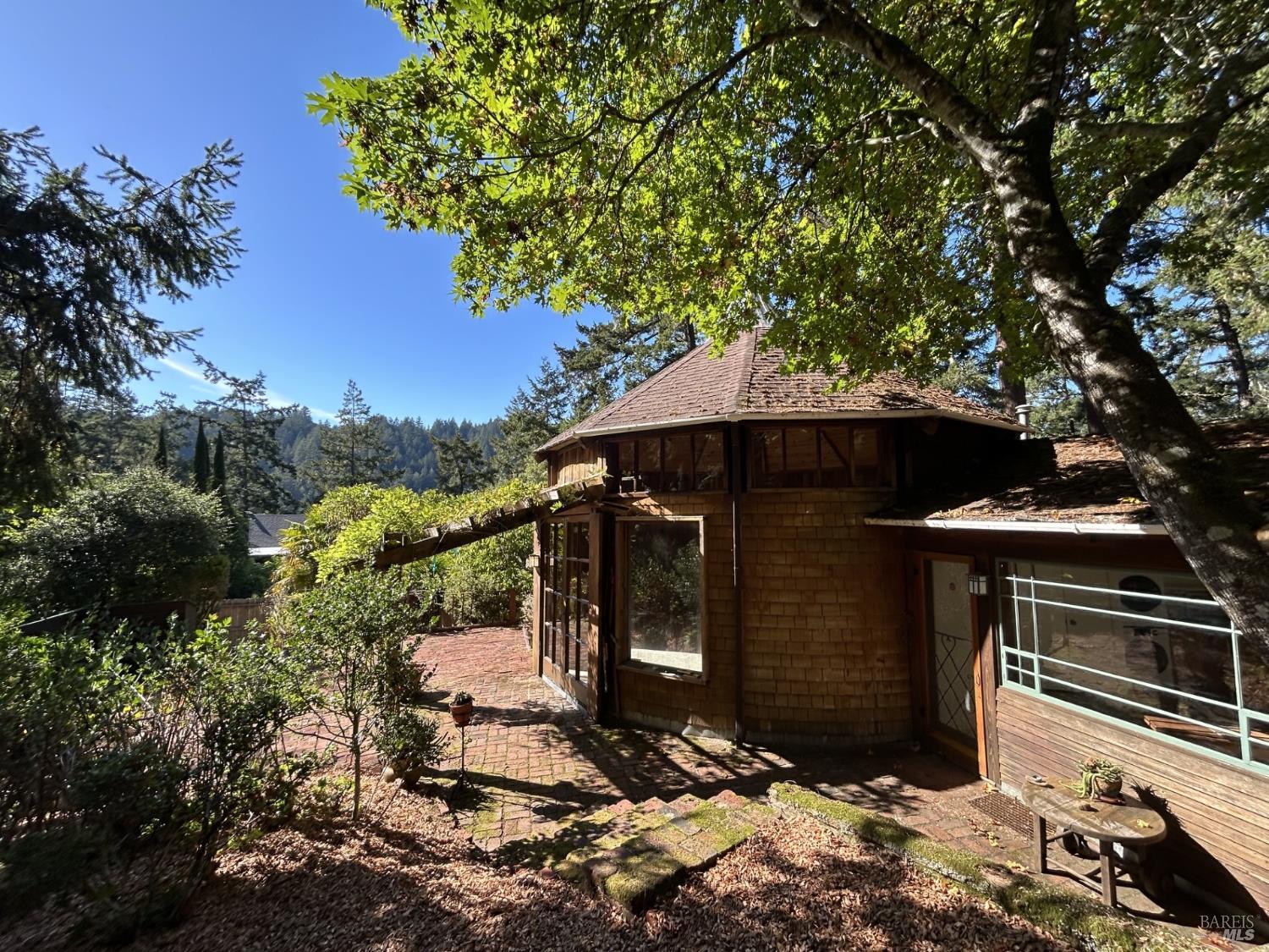 469 Corona Avenue Lagunitas CA 94938