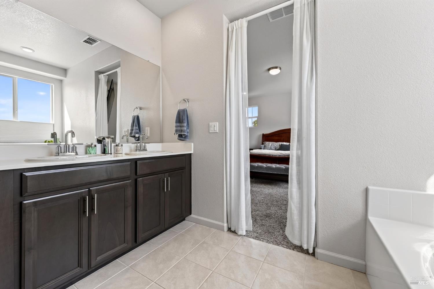1025 Yateley Court Vacaville CA 95687