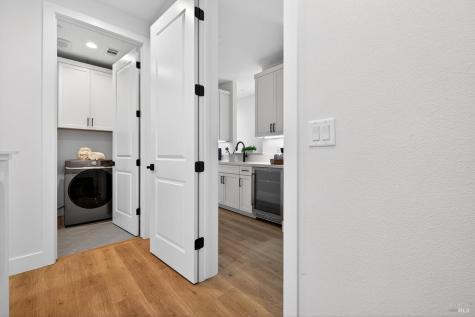 357 Cornell Street Windsor CA 9549