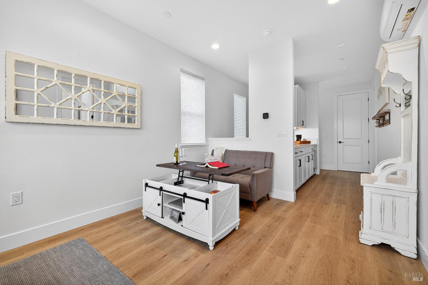 357 Cornell Street Windsor CA 9549