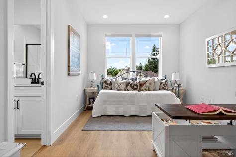 357 Cornell Street Windsor CA 9549