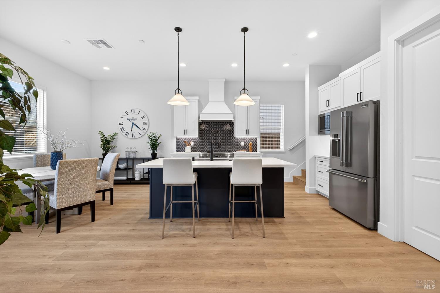357 Cornell Street Windsor CA 9549