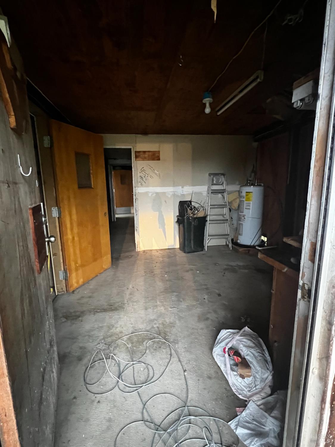 23040 Poonkinney Road Covelo CA 95428