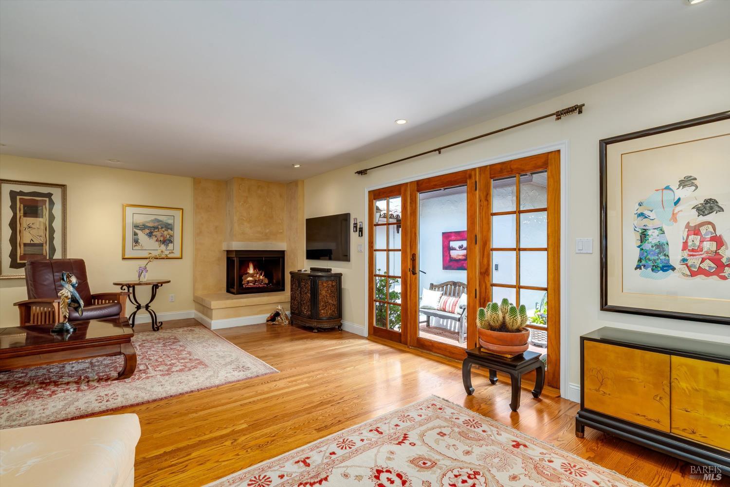 375 Las Casitas Court Sonoma CA 95476