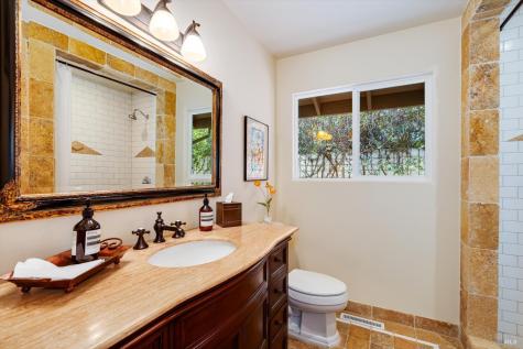 375 Las Casitas Court Sonoma CA 95476