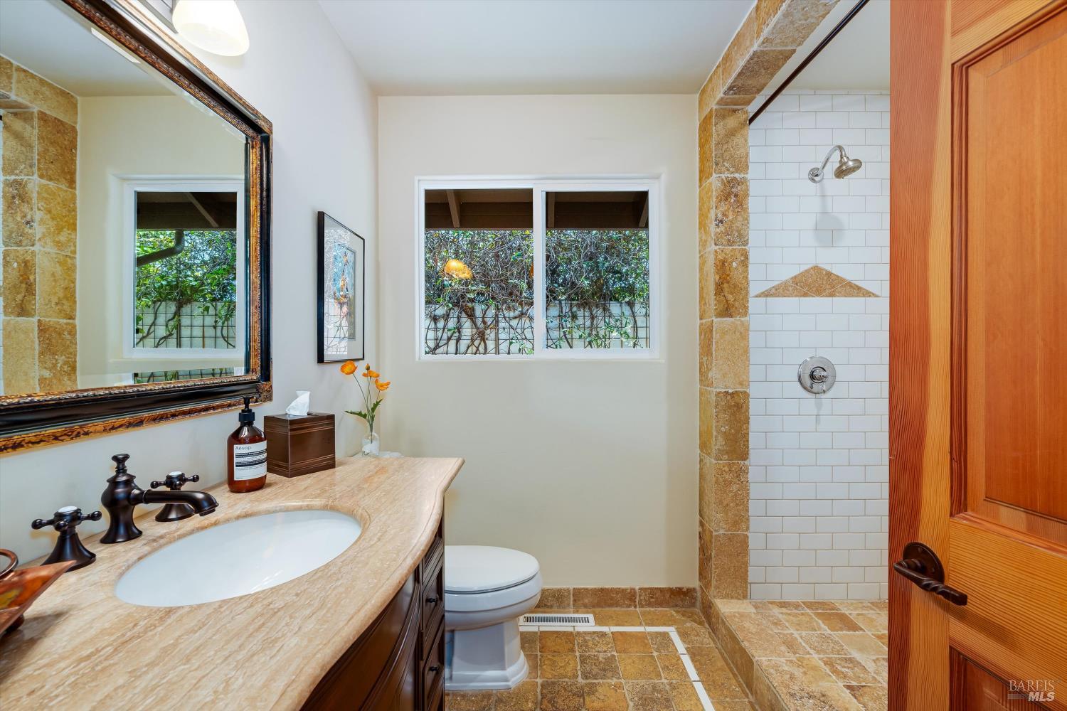 375 Las Casitas Court Sonoma CA 95476