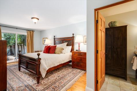 375 Las Casitas Court Sonoma CA 95476