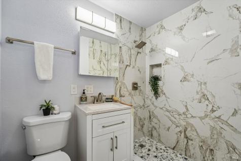 8176 Grape Avenue Forestville CA 95436