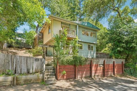 8176 Grape Avenue Forestville CA 95436