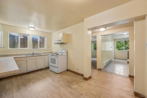 8176 Grape Avenue Forestville CA 95436