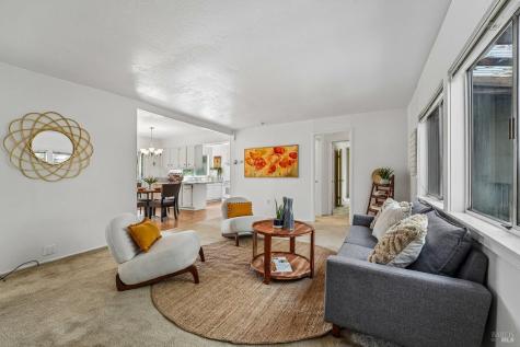 8176 Grape Avenue Forestville CA 95436