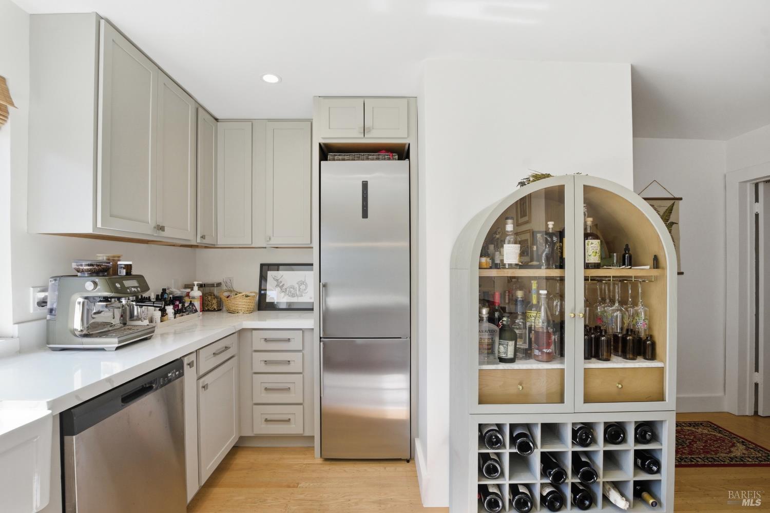 1433 Oak Avenue St. Helena CA 94574