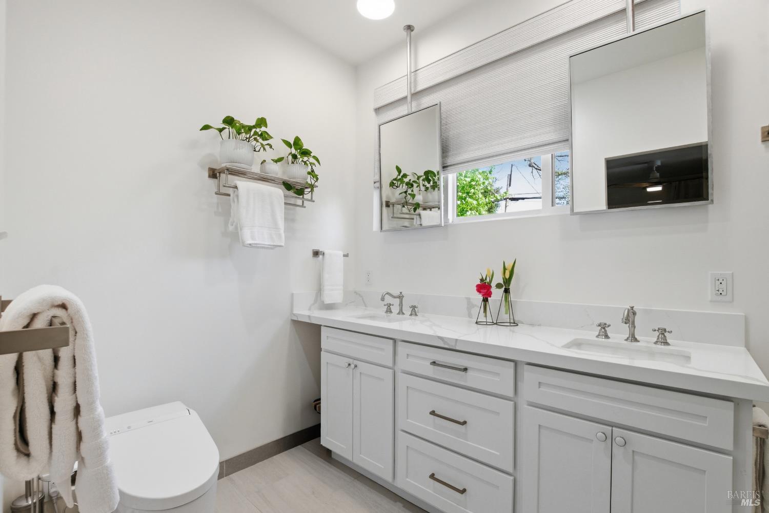 1433 Oak Avenue St. Helena CA 94574