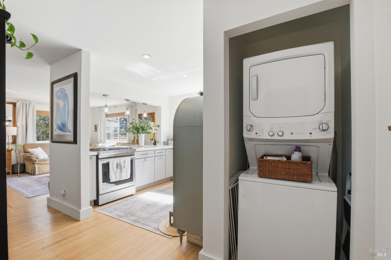 1433 Oak Avenue St. Helena CA 94574