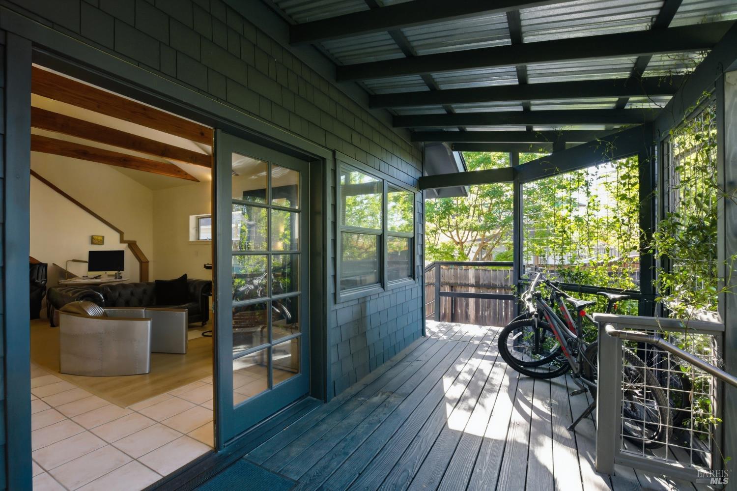 1433 Oak Avenue St. Helena CA 94574